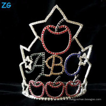 Belle lettre ABC et Red Apple Pageant Crown, Little Girls Accessoires pour cheveux Colorant Pageant Tiara